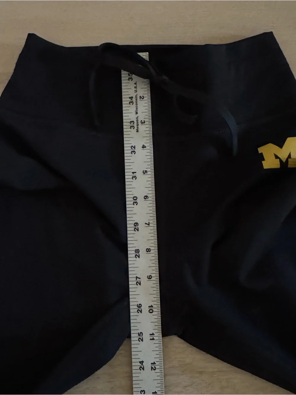 Kadi Michigan Wolverines NCAA Ribbed Black Leggings Women’s size Medium NWT